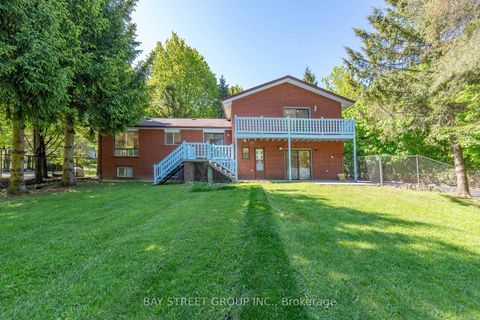 Photo 5 at 442 Sunset Beach Road, Oak Ridges Lake Wilcox, Richmond Hill