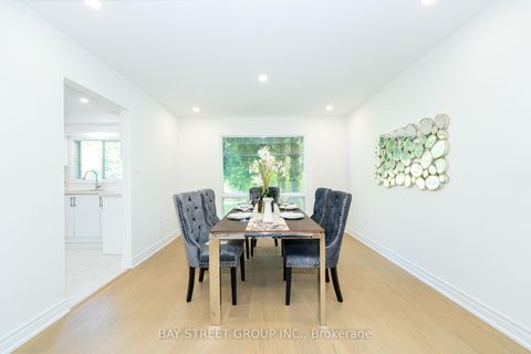 Photo 11 at 442 Sunset Beach Road, Oak Ridges Lake Wilcox, Richmond Hill