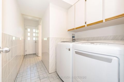 Photo 17 at 442 Sunset Beach Road, Oak Ridges Lake Wilcox, Richmond Hill