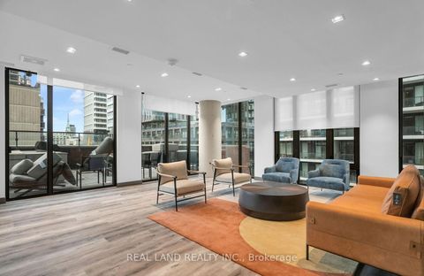 Photo 10 at 808 - 47 Mutual Street, Yonge Corridor, Toronto