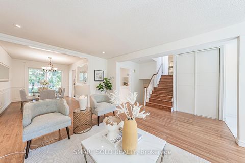 Photo 8 at 42 Davean Drive, Windfields, Toronto