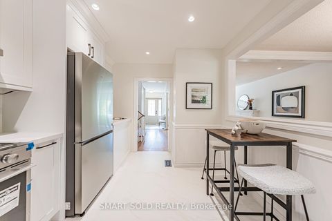 Photo 14 at 42 Davean Drive, Windfields, Toronto