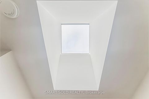 Photo 20 at 42 Davean Drive, Windfields, Toronto