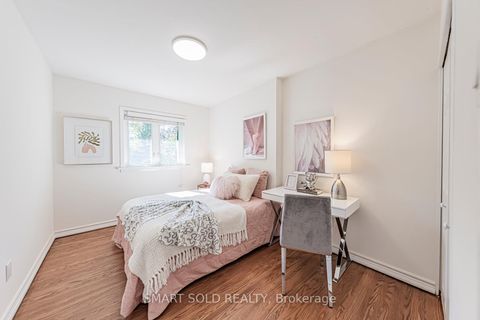 Photo 26 at 42 Davean Drive, Windfields, Toronto