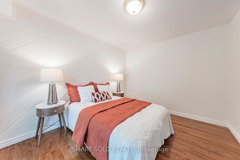 Photo 36 at 42 Davean Drive, Windfields, Toronto