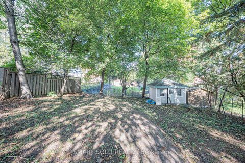 Photo 43 at 42 Davean Drive, Windfields, Toronto