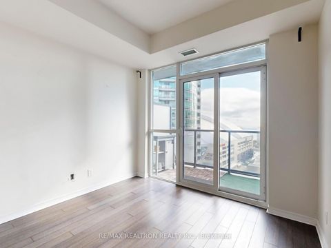 Photo 8 at 2003 - 352 Front Street W, Waterfront Communities C1, Toronto