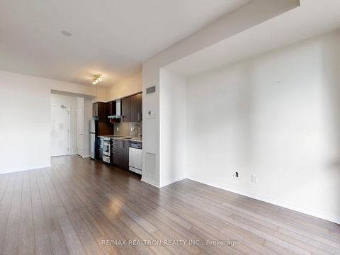 Photo 9 at 2003 - 352 Front Street W, Waterfront Communities C1, Toronto