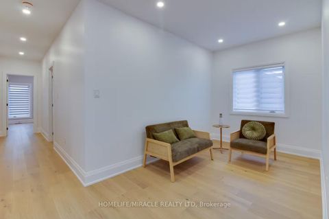 Photo 9 at 10 Stamford Square S, Birchmount, Toronto