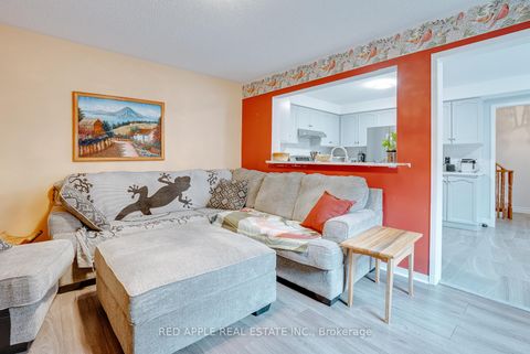 Photo 12 at 60 Snedden Avenue, Bayview Wellington, Aurora