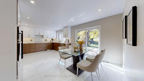 Photo 9 at 41 Beardmore Crescent, Steeles, Toronto