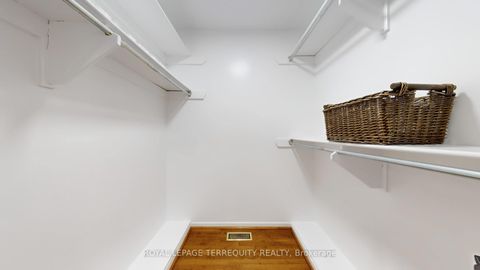 Photo 23 at 41 Beardmore Crescent, Steeles, Toronto