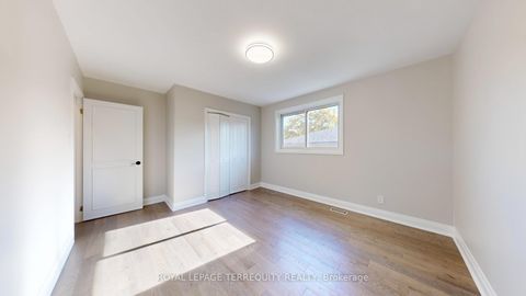 Photo 32 at 41 Beardmore Crescent, Steeles, Toronto