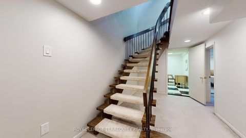 Photo 34 at 41 Beardmore Crescent, Steeles, Toronto