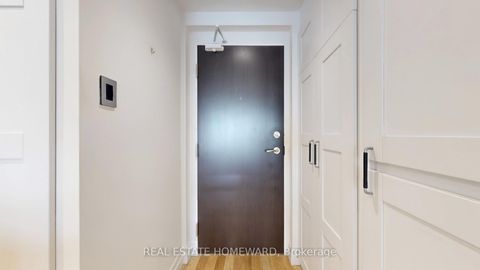 Photo 3 at 1606 - 15 Maitland Place, South St. James Town, Toronto