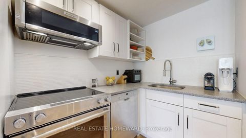 Photo 15 at 1606 - 15 Maitland Place, South St. James Town, Toronto