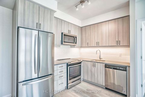 Photo 8 at Lph10 - 7895 Jane Street, Concord, Vaughan