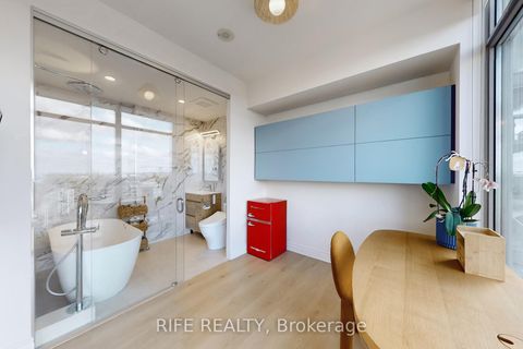 Photo 18 at 2512 - 103 The Queensway Avenue, Swansea, Toronto