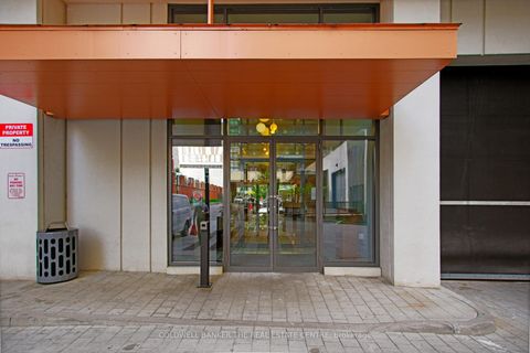 Photo 2 at 1118 - 111 Elizabeth Street, Bay Street Corridor, Toronto