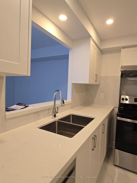 Photo 8 at 1107 - 88 Corporate Drive, Bendale, Toronto