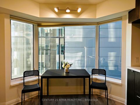 Photo 4 at 605 - 155 Yorkville Avenue, Annex, Toronto