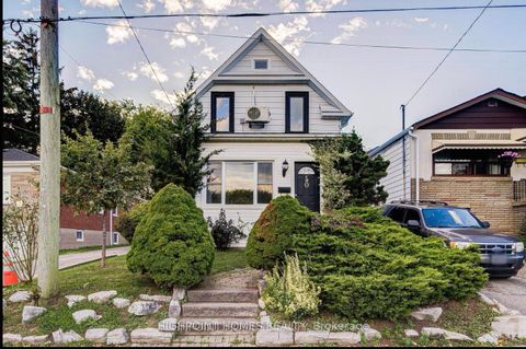 Photo 0 at 50 South Woodrow Boulevard, Cliffside, Toronto