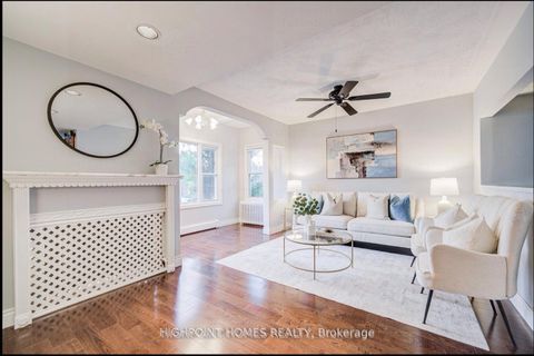 Photo 2 at 50 South Woodrow Boulevard, Cliffside, Toronto