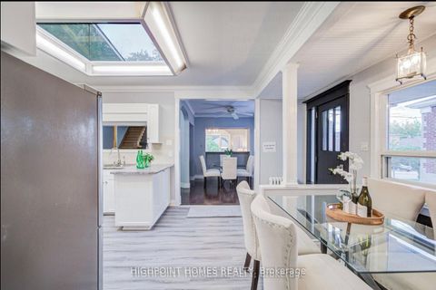 Photo 13 at 50 South Woodrow Boulevard, Cliffside, Toronto