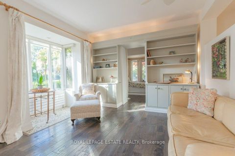 Photo 3 at 71 Rainsford Road, The Beaches, Toronto