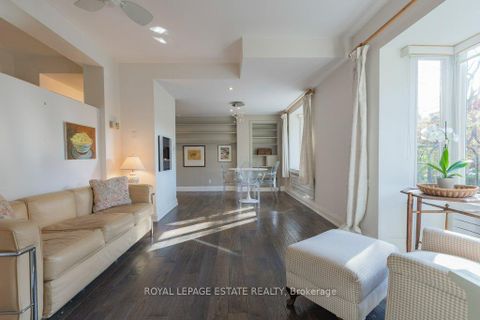 Photo 5 at 71 Rainsford Road, The Beaches, Toronto