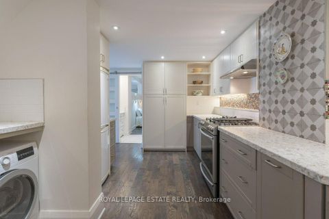 Photo 7 at 71 Rainsford Road, The Beaches, Toronto