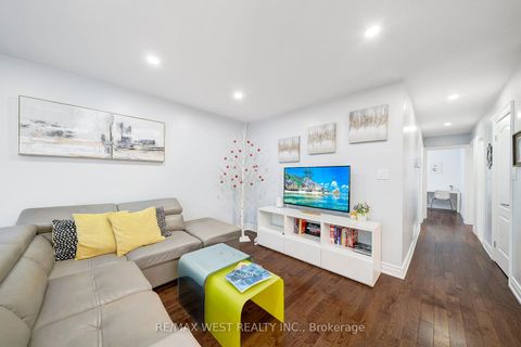 Photo 6 at 67 South Kingsway, Swansea, Toronto