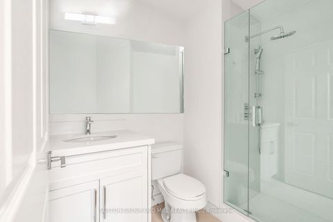 Photo 18 at 206 - 10 Old Mill Trail, Kingsway South, Toronto