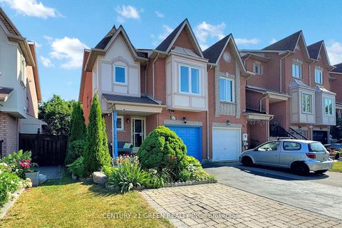 Photo 1 at 57 Kelso Crescent, Maple, Vaughan