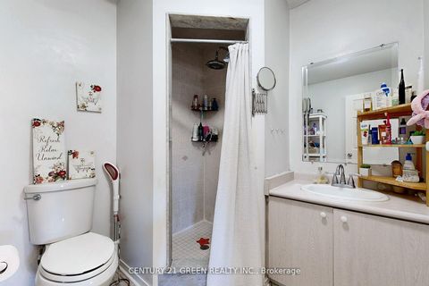 Photo 21 at 57 Kelso Crescent, Maple, Vaughan