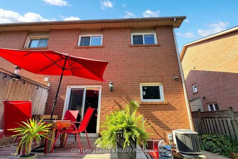 Photo 36 at 57 Kelso Crescent, Maple, Vaughan