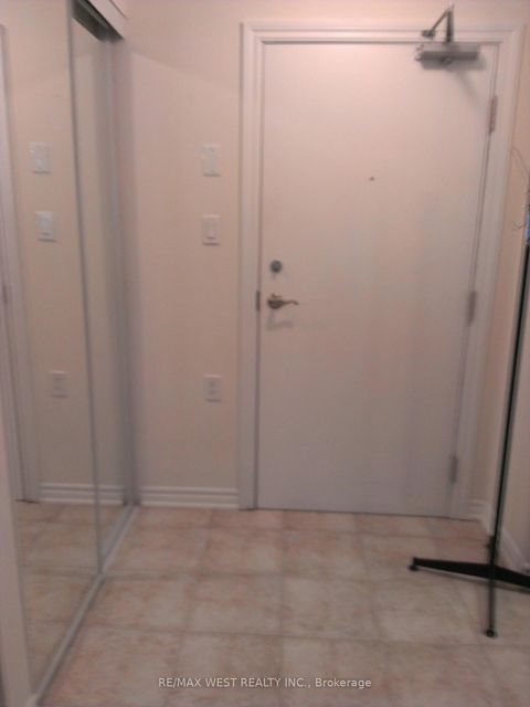 Photo 1 at 316 - 872 Sheppard Avenue W, Bathurst Manor, Toronto