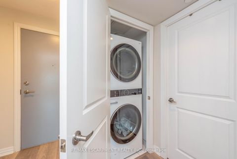 Photo 9 at 802 - 80 Esther Lorrie Drive, Clairville, Toronto