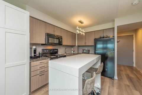 Photo 13 at 802 - 80 Esther Lorrie Drive, Clairville, Toronto