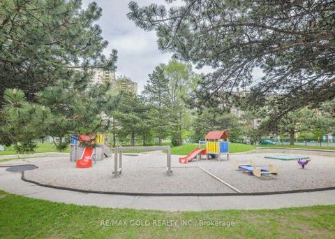 Photo 3 at 1603 - 390 Dixon Road, The Westway, Toronto