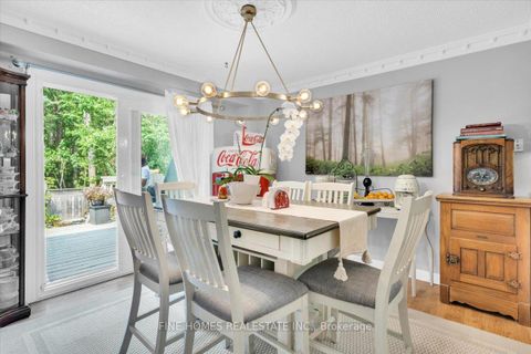 Photo 9 at 153 Browning Trail, Letitia Heights, Barrie