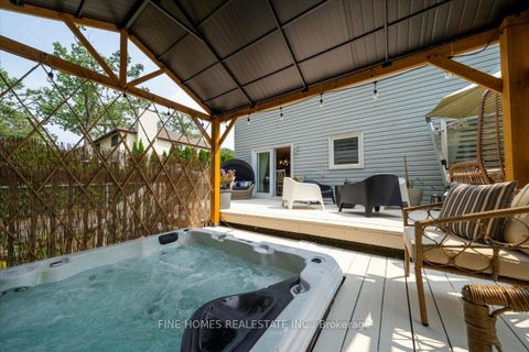 Photo 30 at 153 Browning Trail, Letitia Heights, Barrie