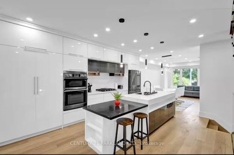 Photo 6 at 978 Carlaw Avenue, Broadview North, Toronto