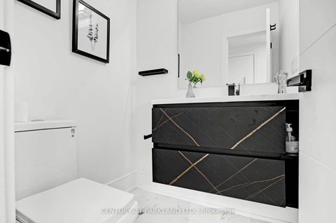 Photo 14 at 978 Carlaw Avenue, Broadview North, Toronto