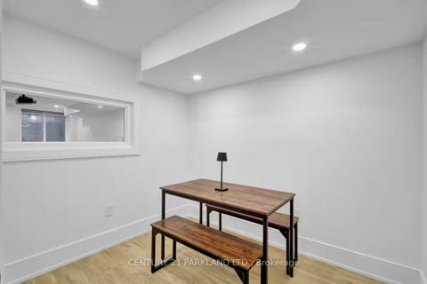 Photo 34 at 978 Carlaw Avenue, Broadview North, Toronto