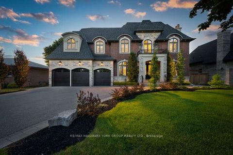 Photo 0 at 82 Elizabeth Grove, King City, King