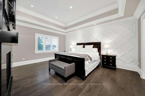 Photo 24 at 82 Elizabeth Grove, King City, King