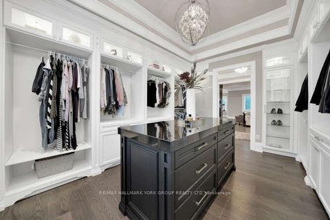 Photo 26 at 82 Elizabeth Grove, King City, King