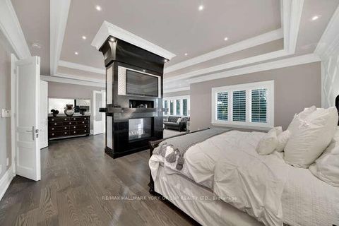 Photo 27 at 82 Elizabeth Grove, King City, King