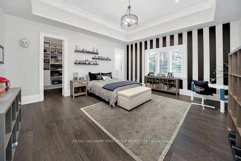 Photo 34 at 82 Elizabeth Grove, King City, King